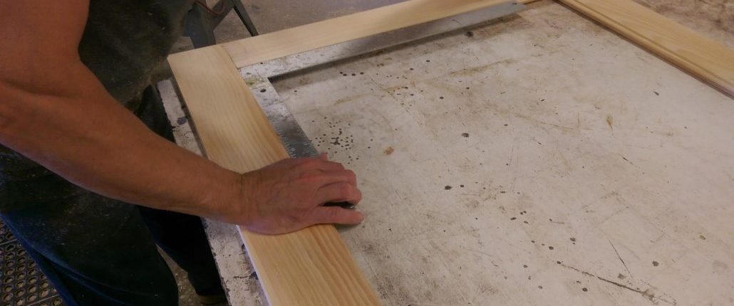 Réparation de meubles armoire en bois
